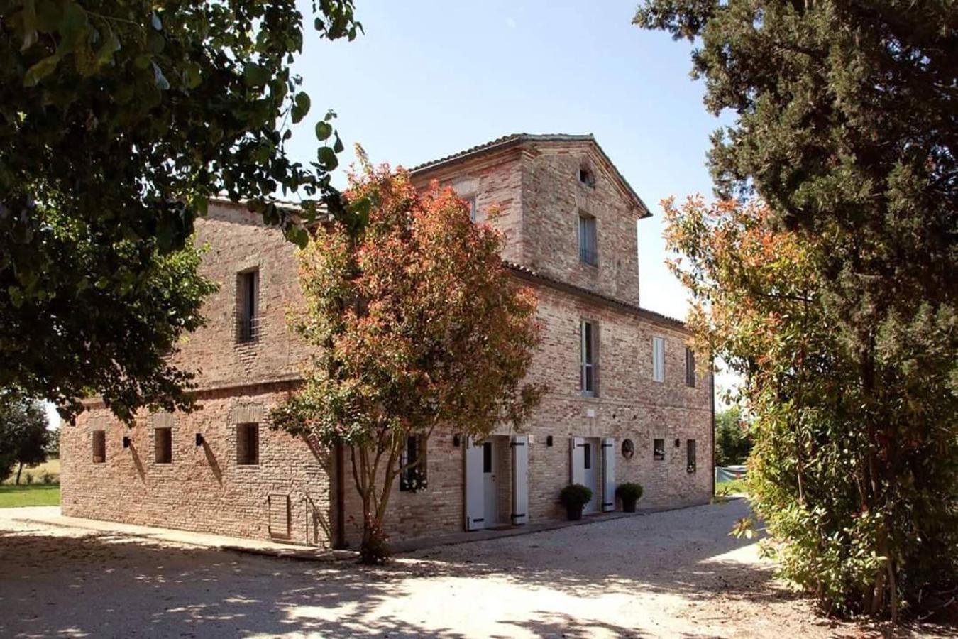Hotel Maison022 Iesi Exterior foto